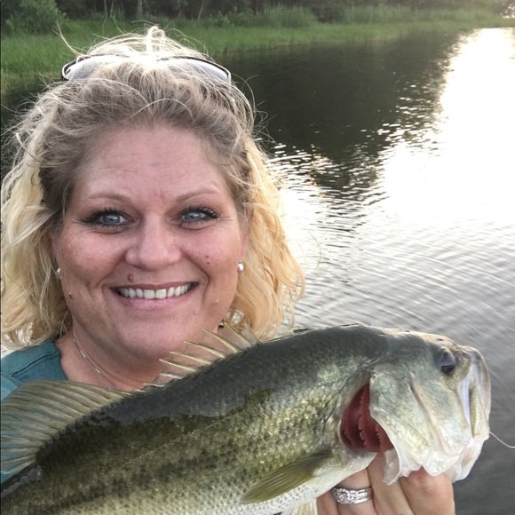 Meet your Posher, Charity - Picture 4 of 8